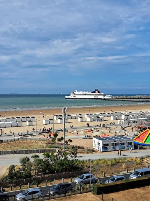 Plage De Calais, Vue Sur Mer! Bagian luar foto